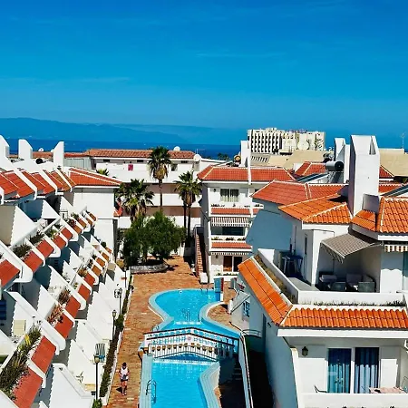 Apartment Penthouse Las Flores *