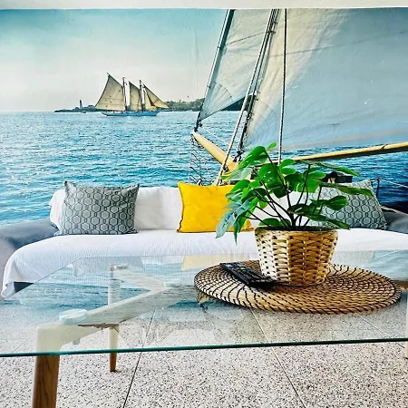 Apartment Penthouse Las Flores Playa de las Americas (Tenerife)