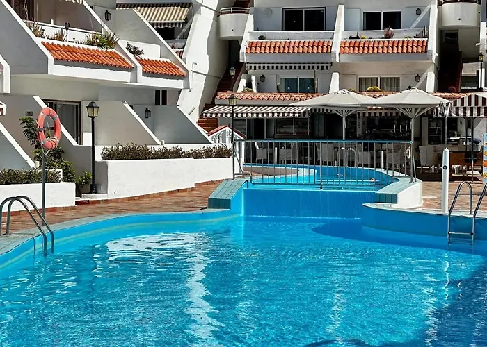 Penthouse Las Flores 公寓